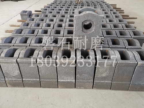 怎樣去應(yīng)對(duì)耐磨錘頭鑄造的缺陷？