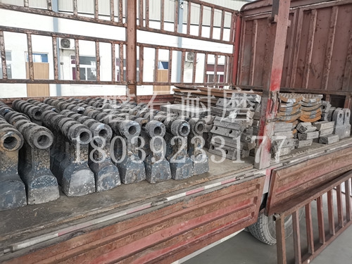 西藏昌都高鉻錘頭和高錳錘頭耐磨度對比